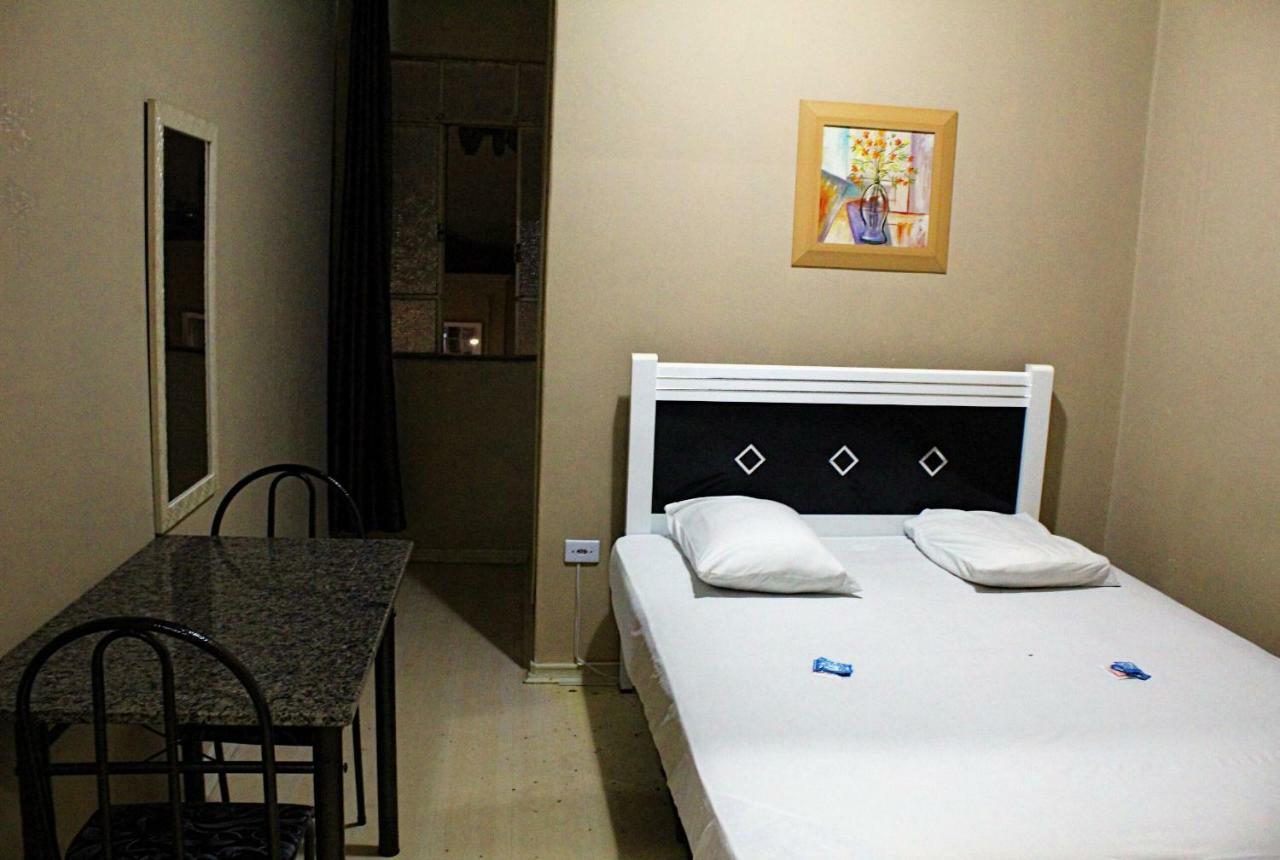 Hotel Lotus Curitiba Luaran gambar